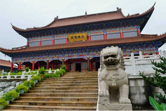 阳澄湖皇罗禅寺