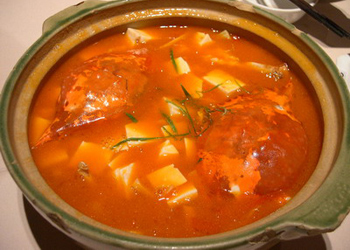 梭子蟹番茄豆腐煲