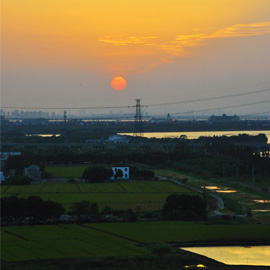 享美食，观湖景，阳澄湖岸边的品蟹酒家