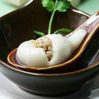 上海名小吃蟹粉鲜肉汤团