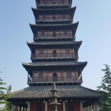 【巴城崇宁塔院】古寺白云封，红尘隔几重。一僧清早起，敲动景阳钟