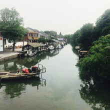 team building第二天结束了 皂片都是骗人的 淡季的阳澄湖真的神马都木有 但皂片留念表示来过了还是有必要的～ 明天又要上班了