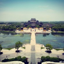 阳澄湖·重元寺 《私人定制》中领导被搀起的地方←_← ​