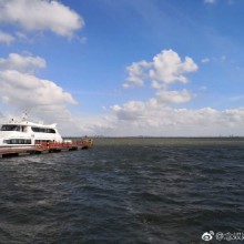 夏日里算是凉爽的好天气，淡季的阳澄湖莲花岛，风景不错，出乎意料，也许以后会再来。 ​